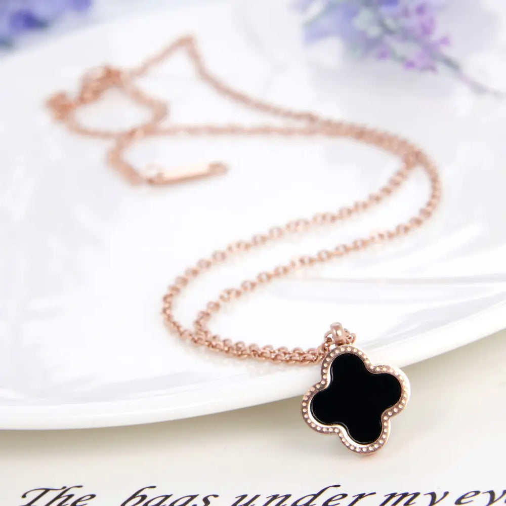 Clover Necklace with Elegant Pendant Design