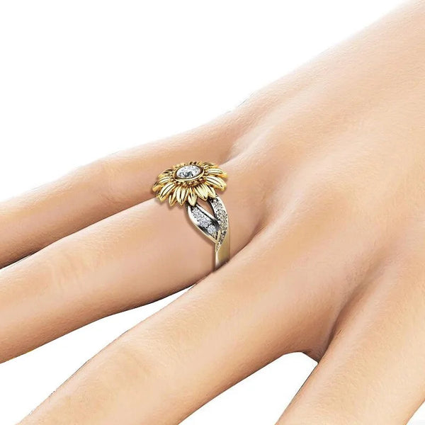 Silver Crystal Sunflower Ring - Elegant and Stylish