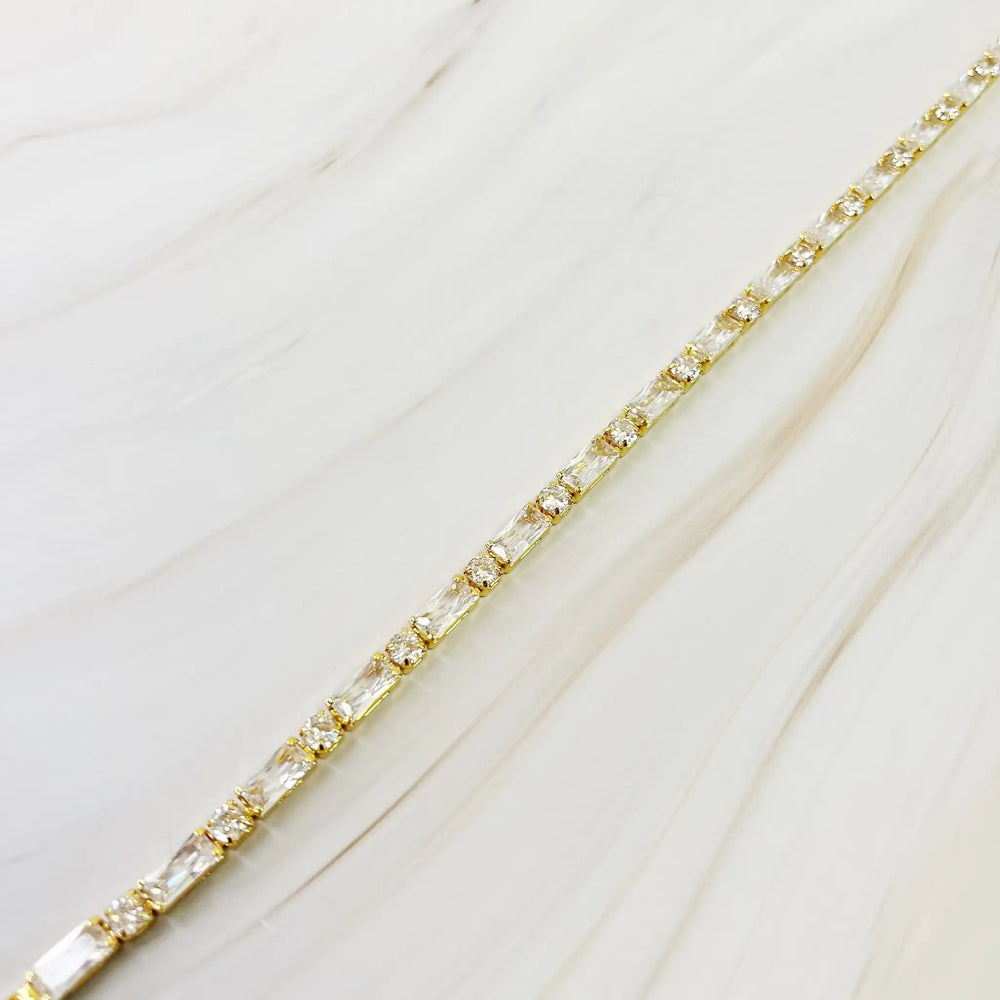 Mixed Shape Sparkle Tennis Necklace - 18k White Gold Diamond Statement Piece